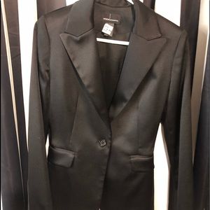Black tuxedo blazer